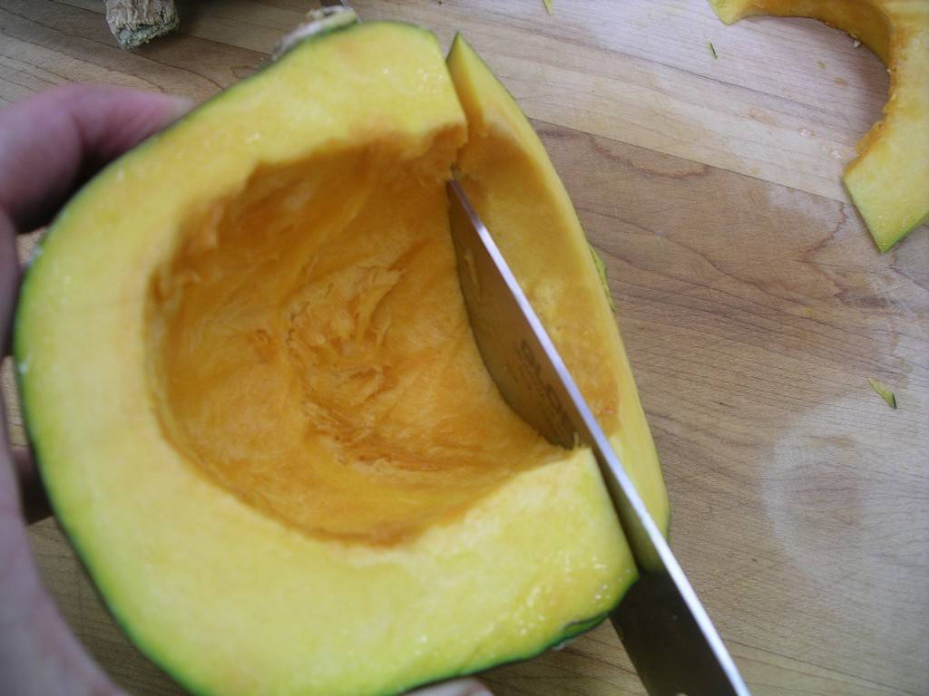 cutting squash wedges