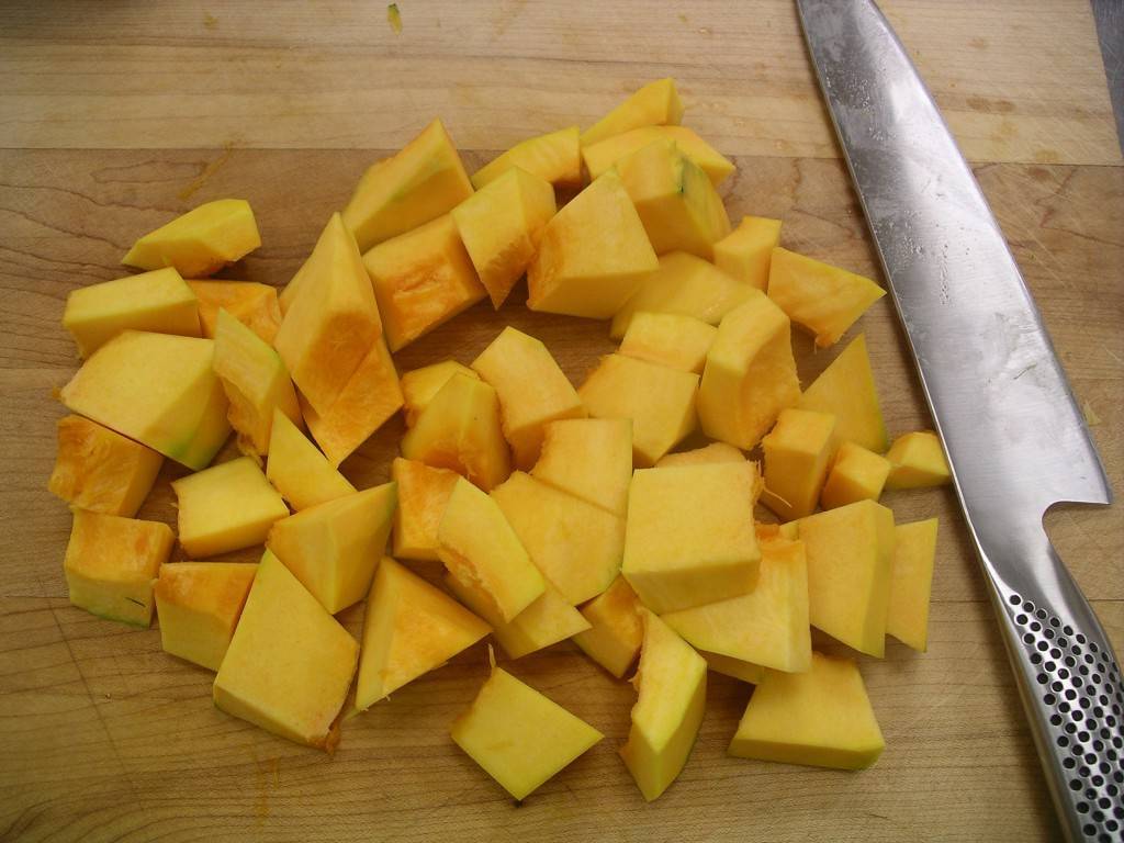 beautiful pile of chopped squash