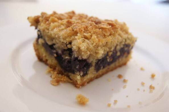 blueberry buckle bars with lemon