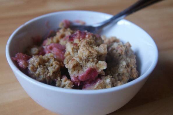 rhubarb crisp