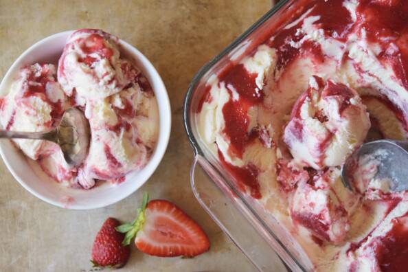 strawberry cheesecake ice cream with scoop